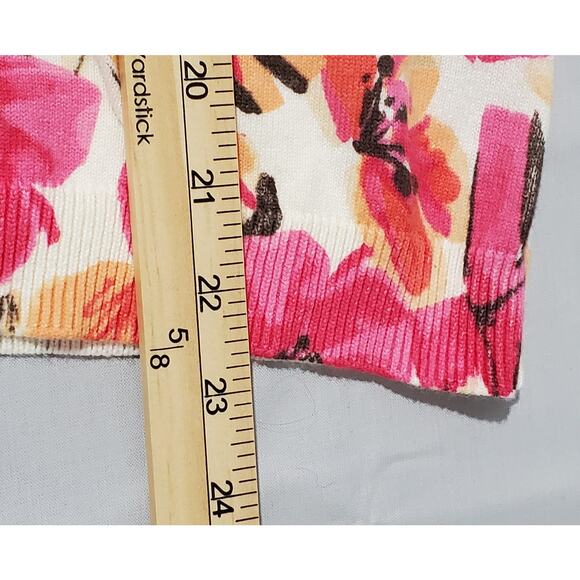 Sigrid Olsen Women's Sweater M Floral Pink White Satin Buttons Front and Cuff - Picture 9 of 9